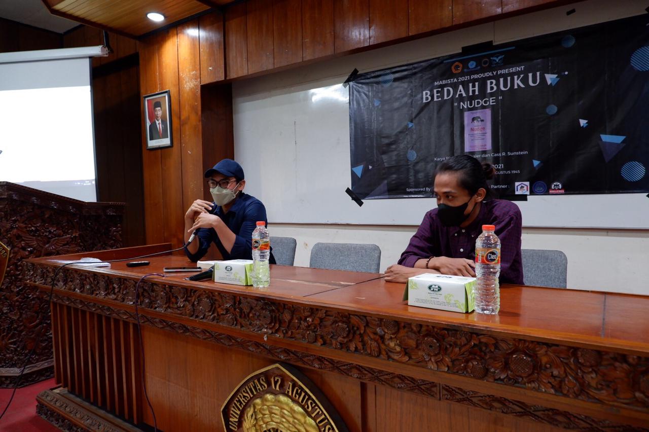 Ulang Tahun Ke-63 Prodi Administrasi Bisnis Untag Surabaya, HIMANITA Gelar Acara Bedah Buku
